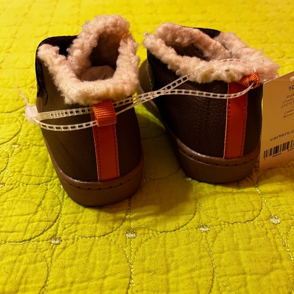 Toddler’s shoes 👞 size 10M - Picture 3 of 7